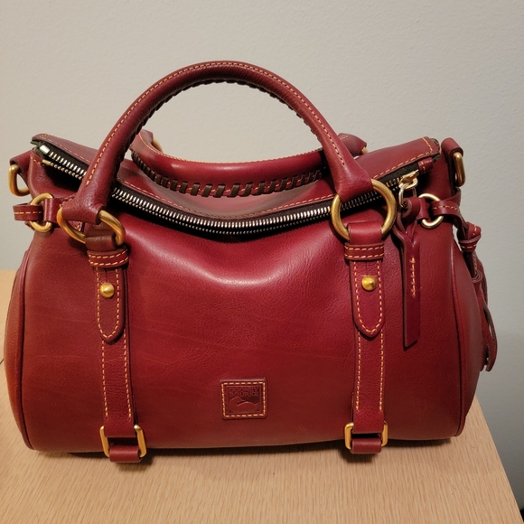**SOLD**Dooney and Bourke Bordeaux satchel - Picture 6 of 8